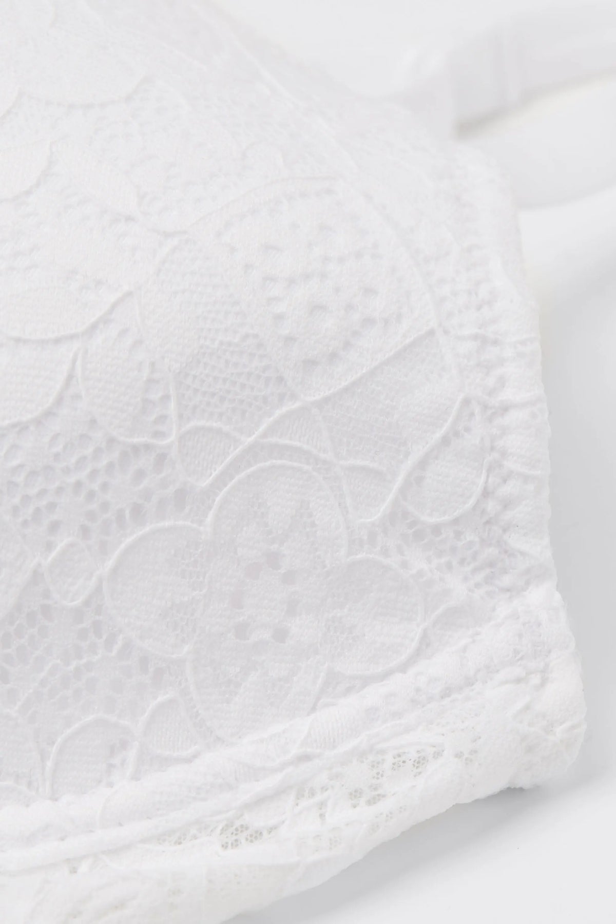 Francesca Lace Balconette Bra